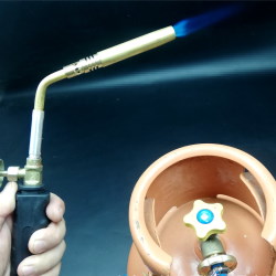 Gas torch for soldering B801-1