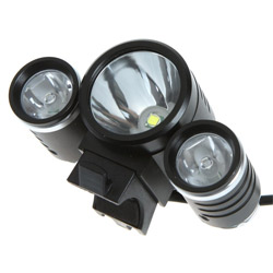 Bicycle lantern BORUIT 3LED XM-L T6+2R2 power supply 4х18650 SALE