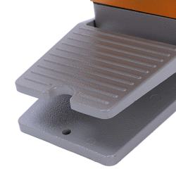 Monostable foot pedal  YDT1-11 (LT-4) orange