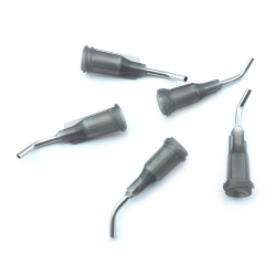 Dispensing needle for cartridges  0.7mm angled METAL-plastic